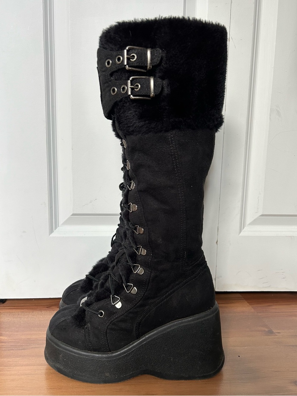 Vintage Whimsygoth Grunge Black Faux Fur Winter Boots